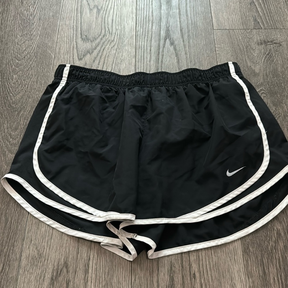 Athletic shorts